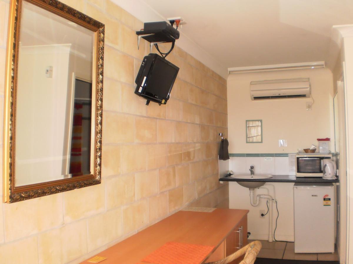 Country View Motel Ilbilbie المظهر الخارجي الصورة